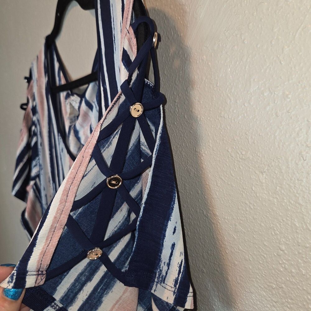 Naïf Striped Cutout Lattice Sleeve Tunic Top 2X Navy Pink White